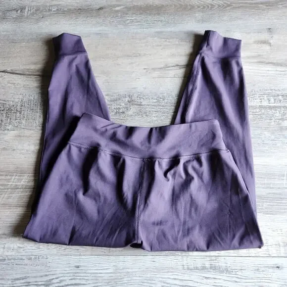 (L) Under Armour joggers - Picture 4 of 4